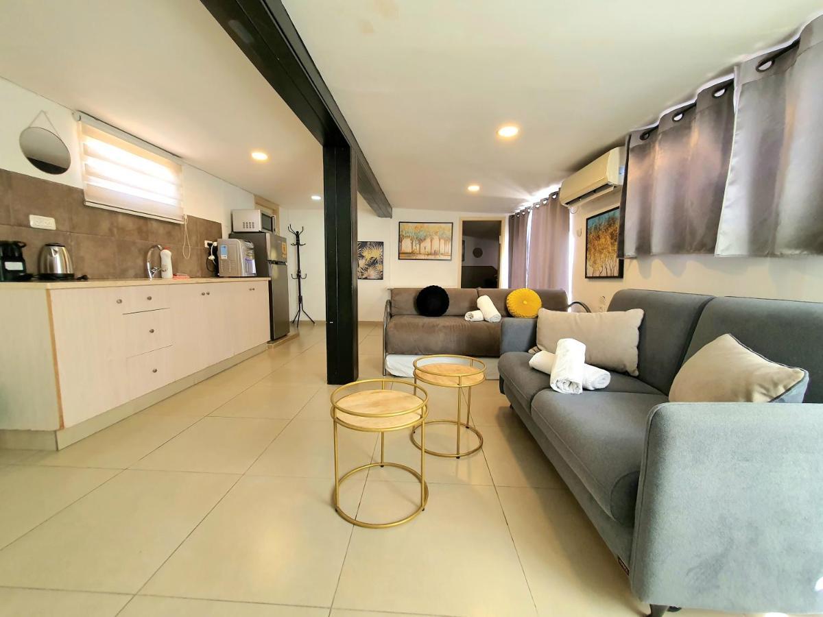 Barak Royal Suites 20 Sea View - ג'קוזי בחצר ומרפסות עם נוף לים Eilat Exterior foto